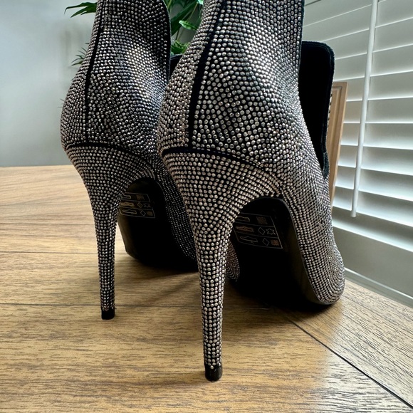 Aldo Amilmathien Embellished Booties - Picture 7 of 7